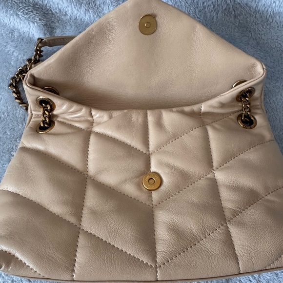 Authentic Yves Saint Laurent Beige Quilted Leather Shoulder Bag - Picture 9 of 16